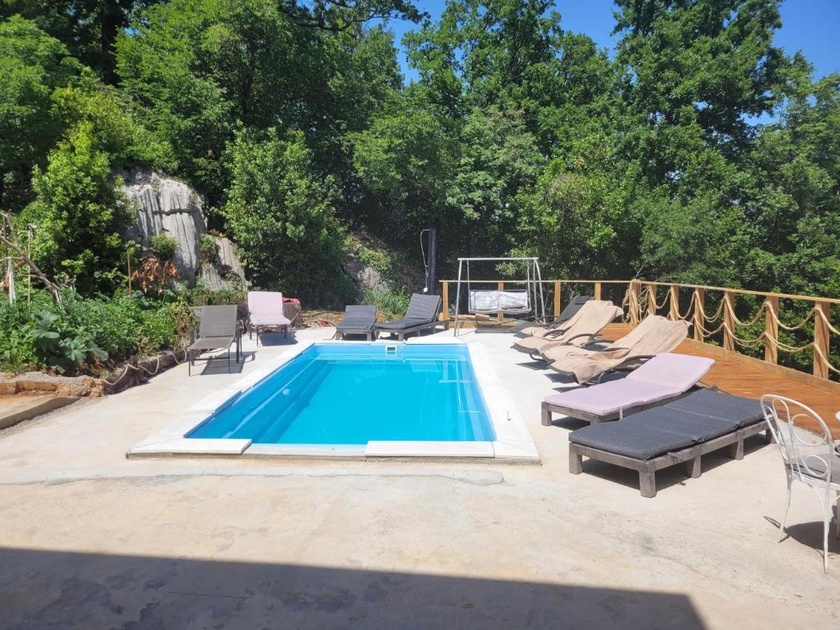Apartments Chiara Mit Meerblick Und Pool Und Jacuzzi Lovran Exteriér fotografie