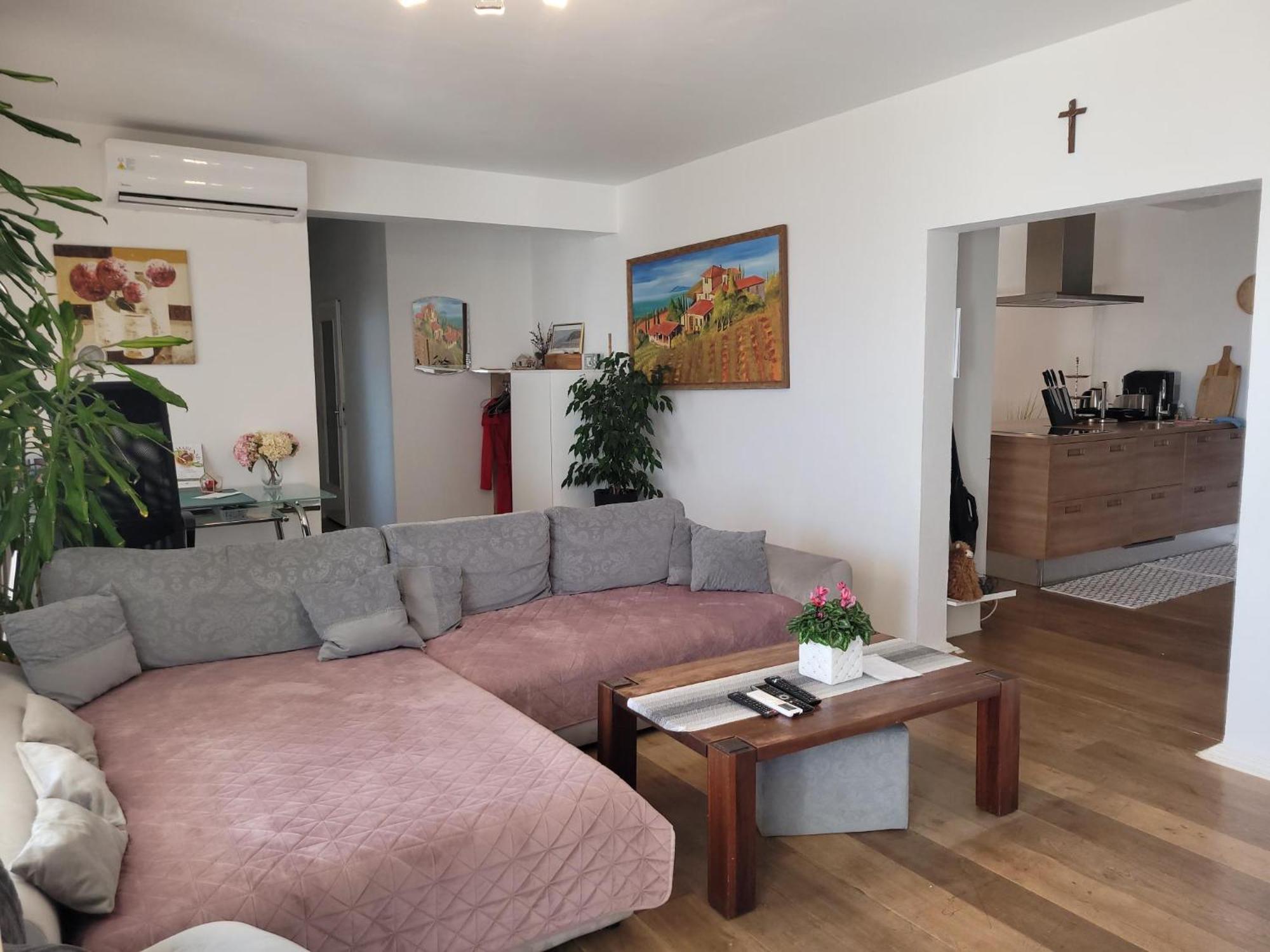 Apartments Chiara Mit Meerblick Und Pool Und Jacuzzi Lovran Exteriér fotografie